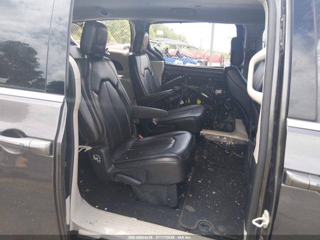 Продаж на аукціоні авто 2020 Chrysler Voyager Lxi, vin: 2C4RC1DG3LR156989, номер лоту: 45654236