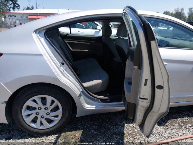 45654263 :رقم المزاد ، 5NPD74LF9HH085035 vin ، 2017 Hyundai Elantra Se مزاد بيع