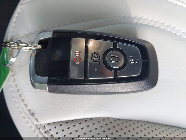 Продажа на аукционе авто 2022 Ford Mustang Mach-e Premium, vin: 3FMTK3RM9NMA38941, номер лота: 45654269