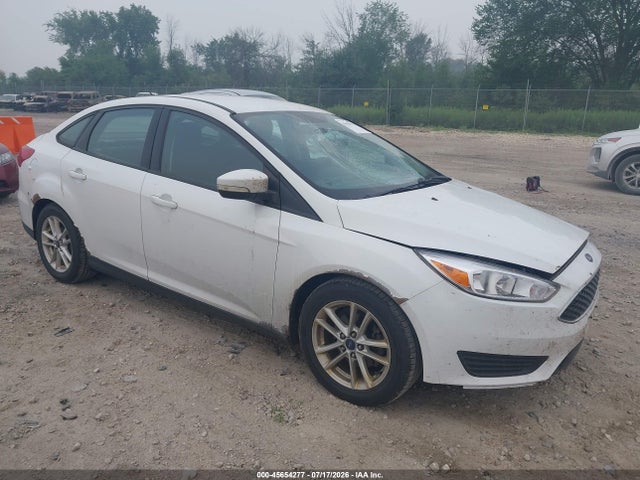 Ford FOCUS SE 2016 1FADP3F2XGL298045 zdjęcie główne