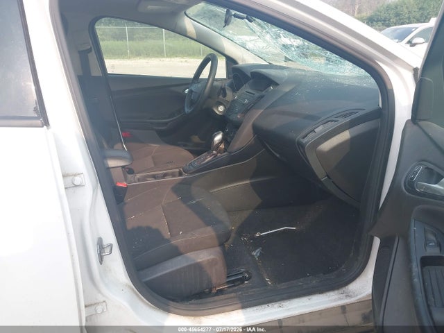 Ford FOCUS SE 2016 1FADP3F2XGL298045 Image 5