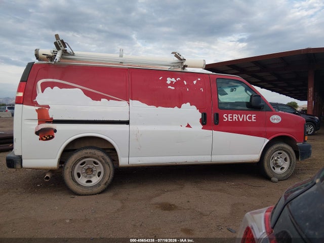 Chevrolet Express 2500 Work Van 2016 1GCWGAFF3G1298412 Image 13