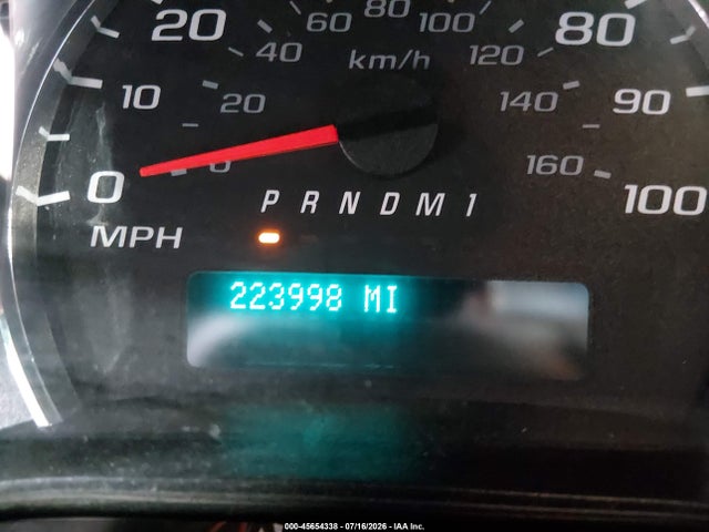 Chevrolet Express 2500 Work Van 2016 1GCWGAFF3G1298412 Image 15