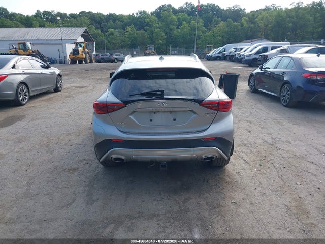 2018 Infiniti Qx30 Premium მანქანა იყიდება აუქციონზე, vin: SJKCH5CR8JA052529, აუქციონის ნომერი: 45654340