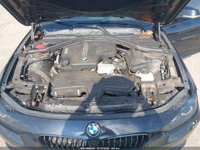 45654351 :رقم المزاد ، WBA3B3G5XENR84128 vin ، 2014 Bmw 328i Xdrive مزاد بيع
