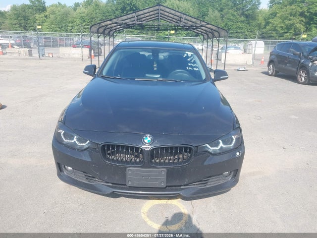 45654351 :رقم المزاد ، WBA3B3G5XENR84128 vin ، 2014 Bmw 328i Xdrive مزاد بيع