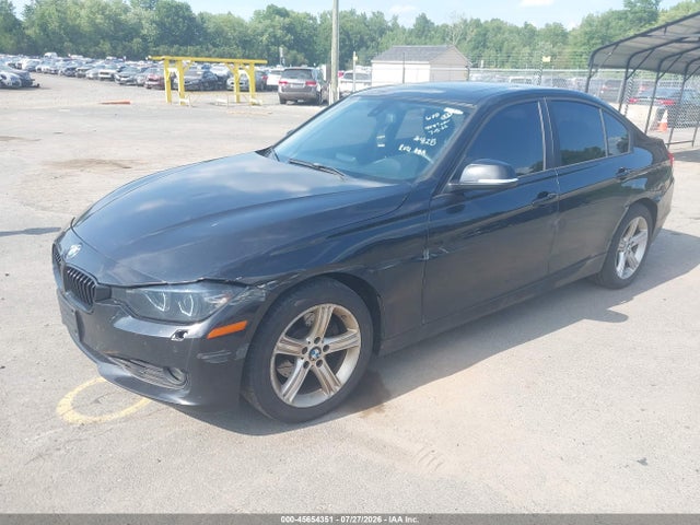 45654351 :رقم المزاد ، WBA3B3G5XENR84128 vin ، 2014 Bmw 328i Xdrive مزاد بيع