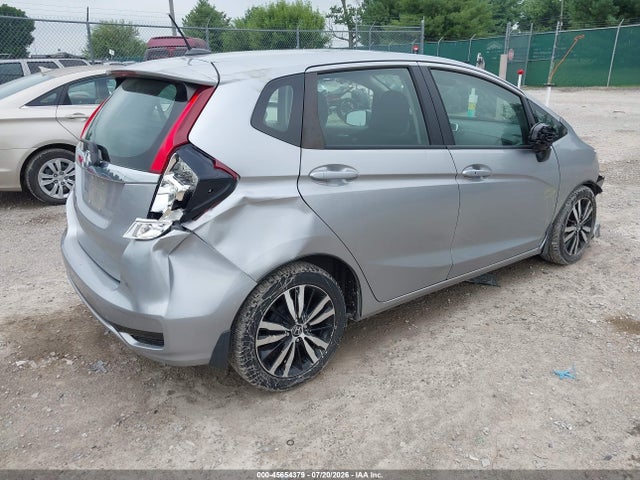45654379 :رقم المزاد ، 3HGGK5H87JM727071 vin ، 2018 Honda Fit Ex مزاد بيع