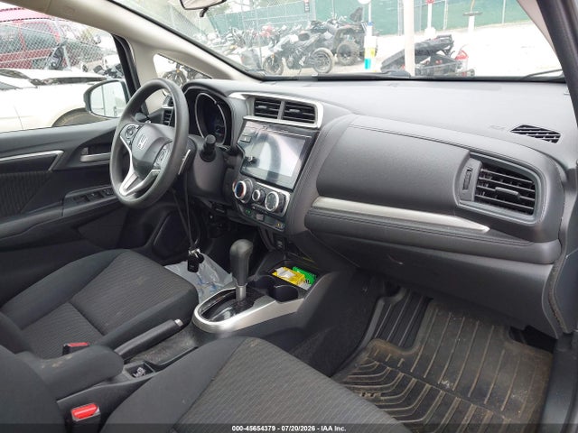 45654379 :رقم المزاد ، 3HGGK5H87JM727071 vin ، 2018 Honda Fit Ex مزاد بيع