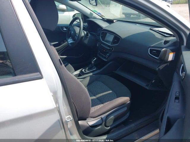 2018 Hyundai Ioniq Hybrid Blue მანქანა იყიდება აუქციონზე, vin: KMHC65LC2JU072693, აუქციონის ნომერი: 45654410