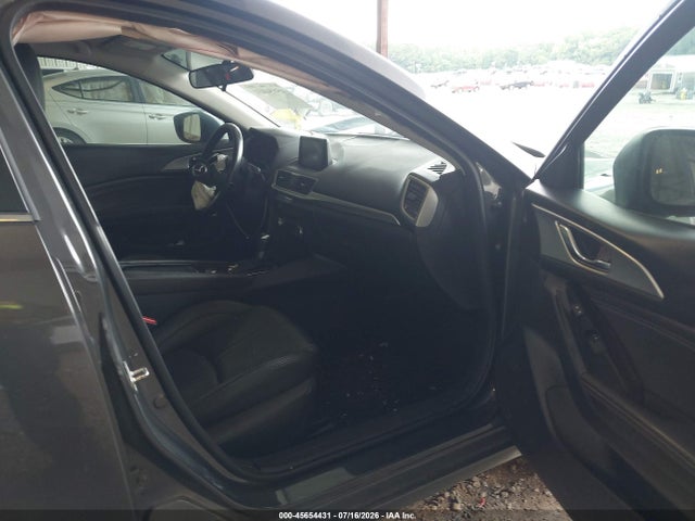 45654431 :رقم المزاد ، 3MZBN1L33JM226504 vin ، 2018 Mazda Mazda3 Touring مزاد بيع