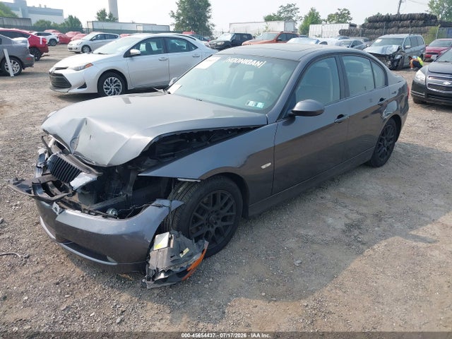 2006 Bmw 325i მანქანა იყიდება აუქციონზე, vin: WBAVB13586KR65809, აუქციონის ნომერი: 45654437