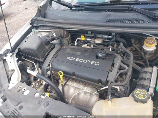 Chevrolet Sonic Lt Auto 2015 1G1JC5SH4F4209263 Image 10