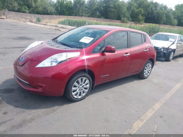 1N4AZ0CP9EC337720 Nissan LEAF S