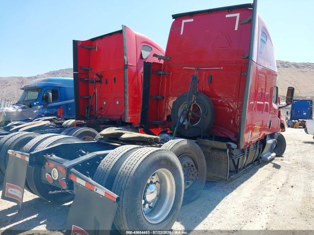 Продаж на аукціоні авто 2020 Freightliner New Cascadia 126, vin: 3AKJHHDR2LSLJ7816, номер лоту: 45654483