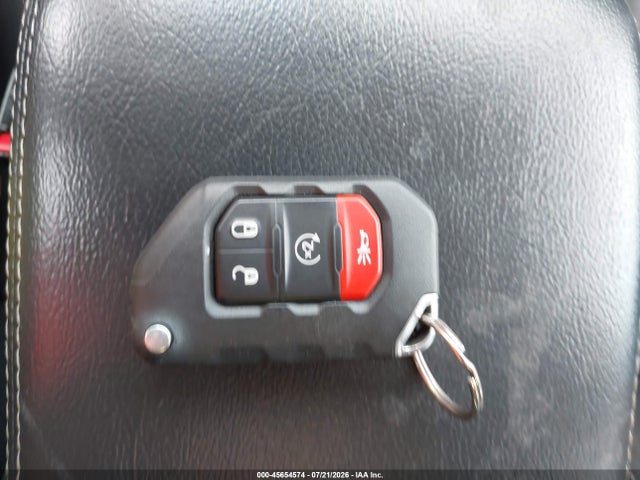 Продаж на аукціоні авто 2020 Jeep Wrangler Unlimited Sahara 4x4, vin: 1C4HJXEM8LW324562, номер лоту: 45654574