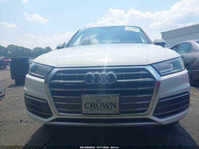 Продажа на аукционе авто 2018 Audi Q5, vin: WA1ANAFY6J2015045, номер лота: 45654625