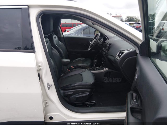Jeep Compass Latitude 2017 3C4NJDBB0HT611122 Image 18