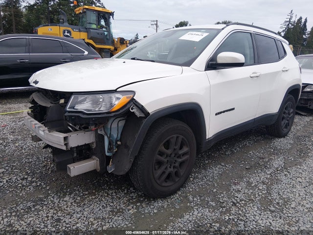 Jeep Compass Latitude 2017 3C4NJDBB0HT611122 Image 2