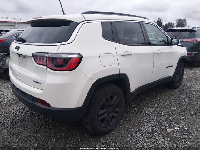 Jeep Compass Latitude 2017 3C4NJDBB0HT611122 Image 4
