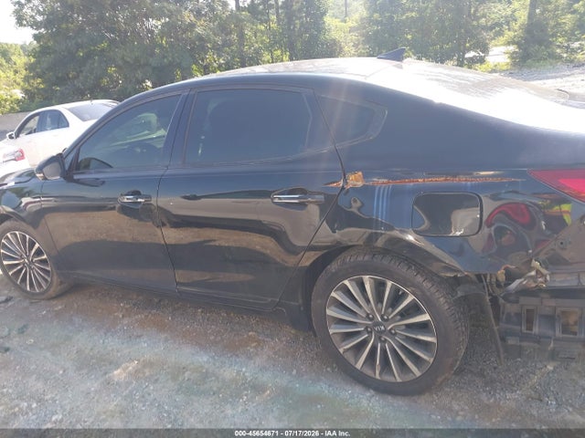45654671 :رقم المزاد ، KNALB4J11H5036653 vin ، 2017 Kia Cadenza Premium مزاد بيع