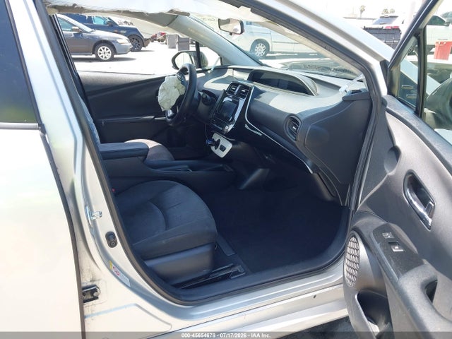Toyota Prius Two 2016 JTDKBRFU5G3004006 Image 5