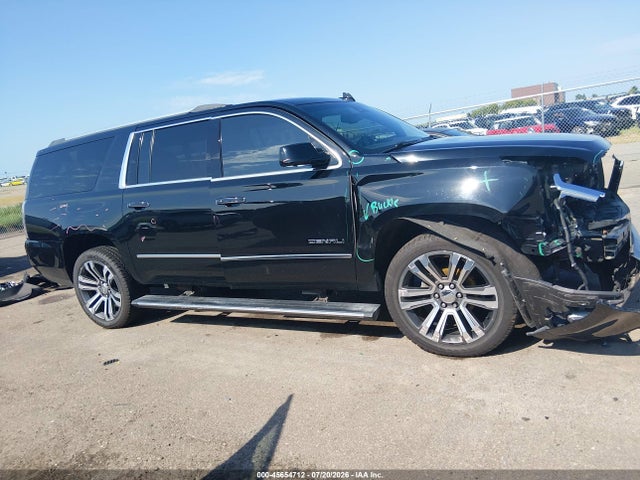 45654712 :رقم المزاد ، 1GKS2HKJ3JR263172 vin ، 2018 Gmc Yukon Xl Denali مزاد بيع