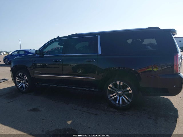45654712 :رقم المزاد ، 1GKS2HKJ3JR263172 vin ، 2018 Gmc Yukon Xl Denali مزاد بيع