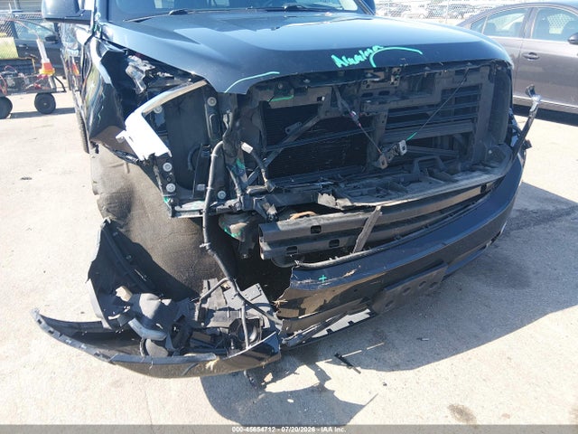 45654712 :رقم المزاد ، 1GKS2HKJ3JR263172 vin ، 2018 Gmc Yukon Xl Denali مزاد بيع