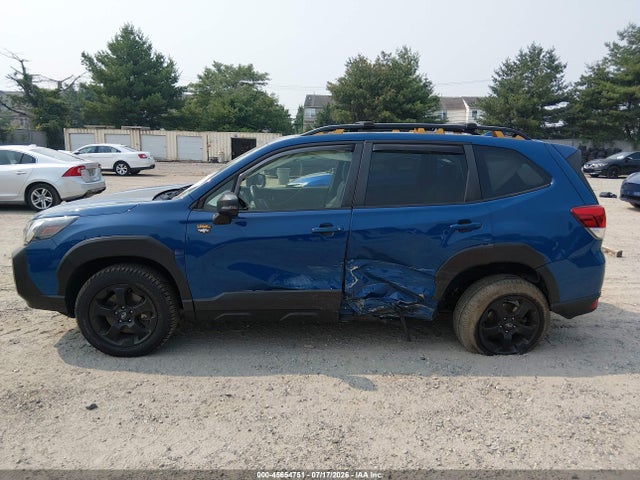 45654751 :رقم المزاد ، JF2SKAMC1NH524720 vin ، 2022 Subaru Forester Wilderness مزاد بيع