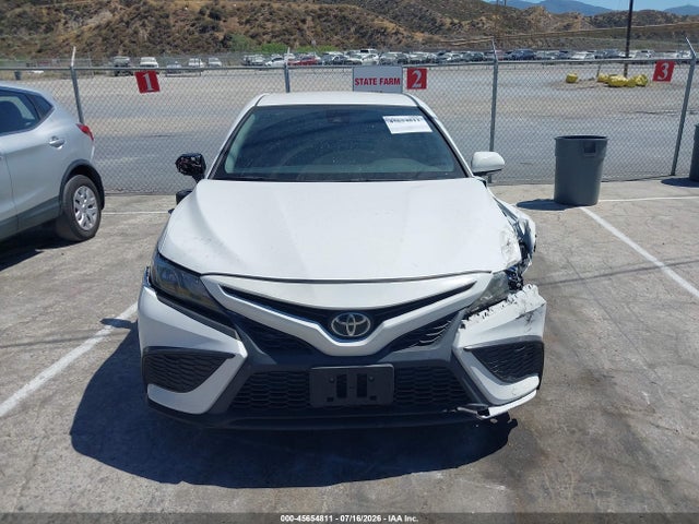 4T1T11AK4MU561103 Toyota CAMRY SE
