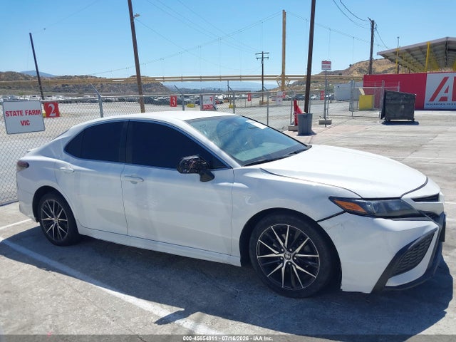 4T1T11AK4MU561103 Toyota CAMRY SE