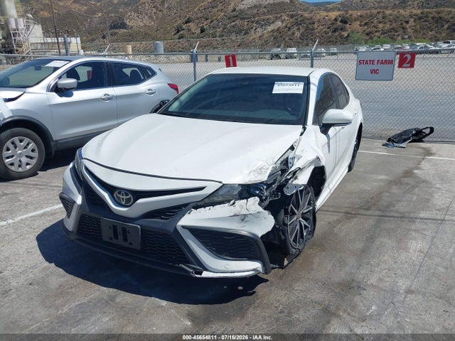 4T1T11AK4MU561103 Toyota CAMRY SE