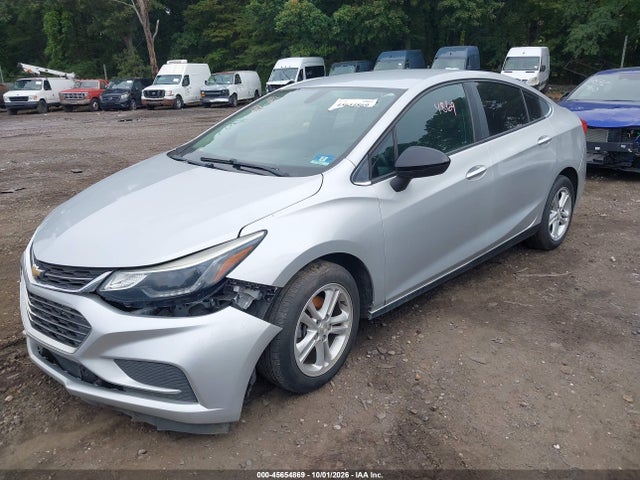 45654869 :رقم المزاد ، 1G1BE5SM8J7196164 vin ، 2018 Chevrolet Cruze Lt Auto مزاد بيع