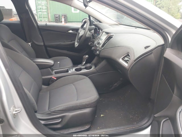 45654869 :رقم المزاد ، 1G1BE5SM8J7196164 vin ، 2018 Chevrolet Cruze Lt Auto مزاد بيع