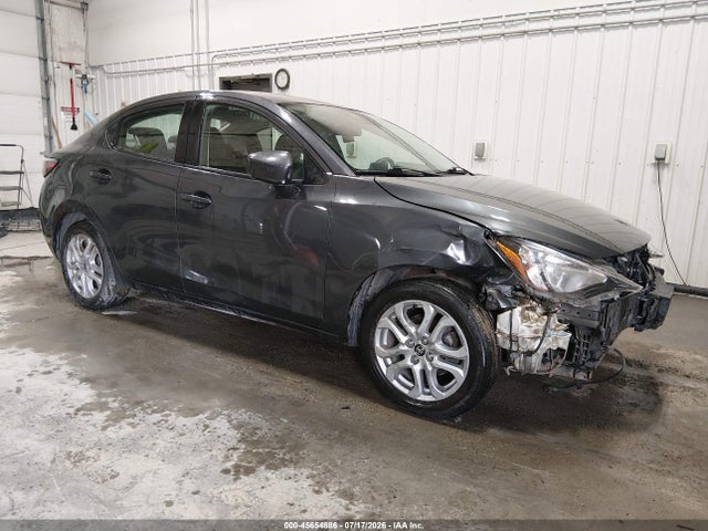 Продажа на аукционе авто 2018 Toyota Yaris Ia, vin: 3MYDLBYV4JY328924, номер лота: 45654886