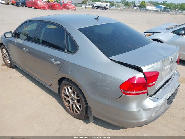 45654930 :رقم المزاد ، 1VWAT7A39EC060794 vin ، 2014 Volkswagen Passat 1.8t S مزاد بيع