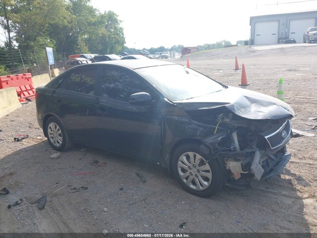 45654960 :رقم المزاد ، KNAFU4A21D5721584 vin ، 2013 Kia Forte Ex مزاد بيع