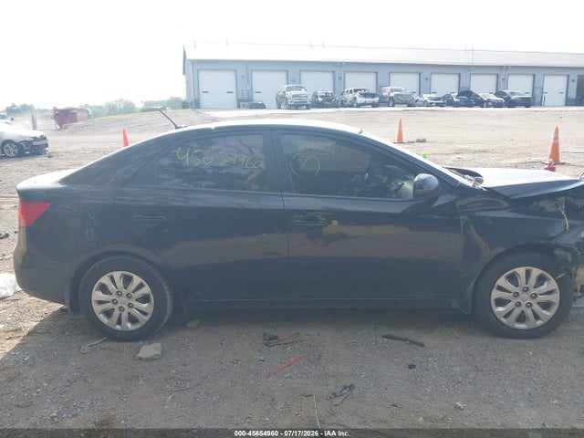 45654960 :رقم المزاد ، KNAFU4A21D5721584 vin ، 2013 Kia Forte Ex مزاد بيع