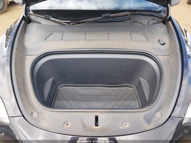 Продаж на аукціоні авто 2023 Tesla Model Y Awd/long Range Dual Motor All-wheel Drive, vin: 7SAYGDEE2PA107251, номер лоту: 45654973