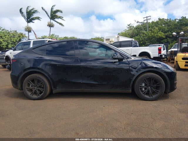 Продаж на аукціоні авто 2023 Tesla Model Y Awd/long Range Dual Motor All-wheel Drive, vin: 7SAYGDEE2PA107251, номер лоту: 45654973