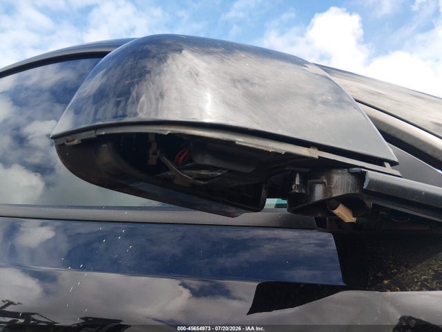 Продаж на аукціоні авто 2023 Tesla Model Y Awd/long Range Dual Motor All-wheel Drive, vin: 7SAYGDEE2PA107251, номер лоту: 45654973