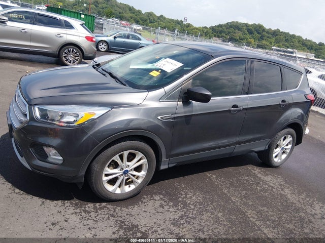 45655111 :رقم المزاد ، 1FMCU0GDXKUA18720 vin ، 2019 Ford Escape Se مزاد بيع