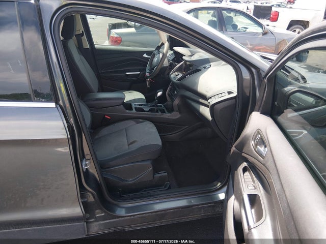 45655111 :رقم المزاد ، 1FMCU0GDXKUA18720 vin ، 2019 Ford Escape Se مزاد بيع