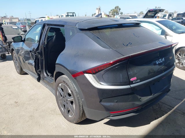 Продажа на аукционе авто 2025 Kia Ev6 Light Long Range Rwd, vin: 5XYC34JA7SG010833, номер лота: 45655128
