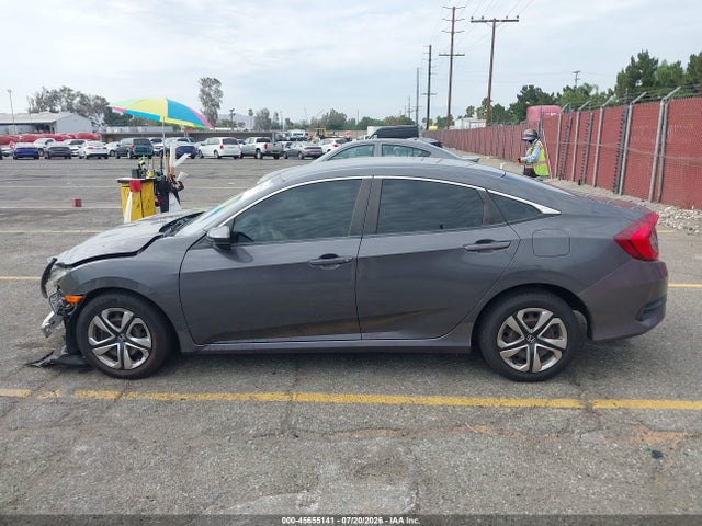 Honda Civic Lx 2018 2HGFC2F58JH531932 Image 14
