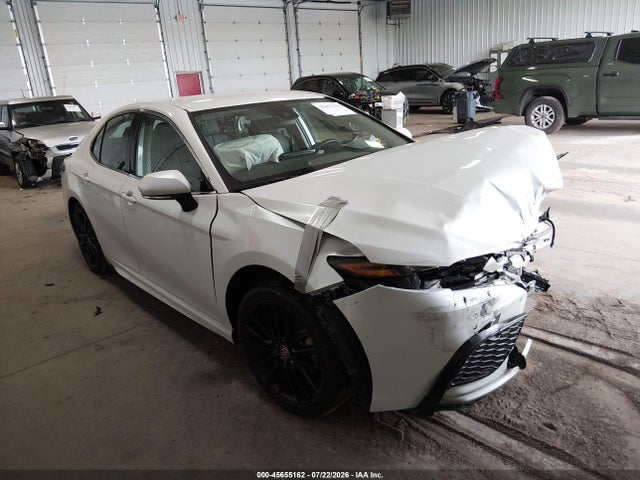 Продажа на аукционе авто 2024 Toyota Camry Xse, vin: 4T1K61AK2RU911011, номер лота: 45655162