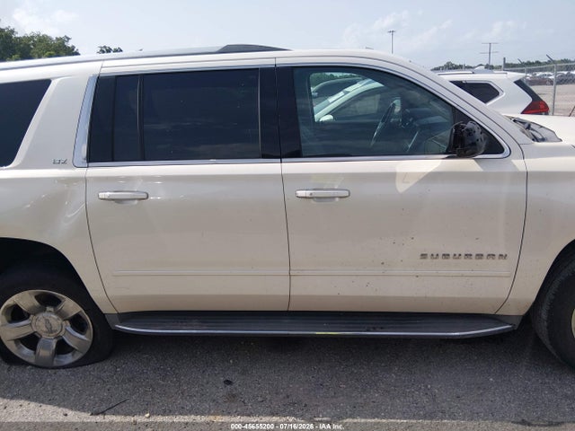 45655200 :رقم المزاد ، 1GNSCKKC9FR722579 vin ، 2015 Chevrolet Suburban Ltz مزاد بيع