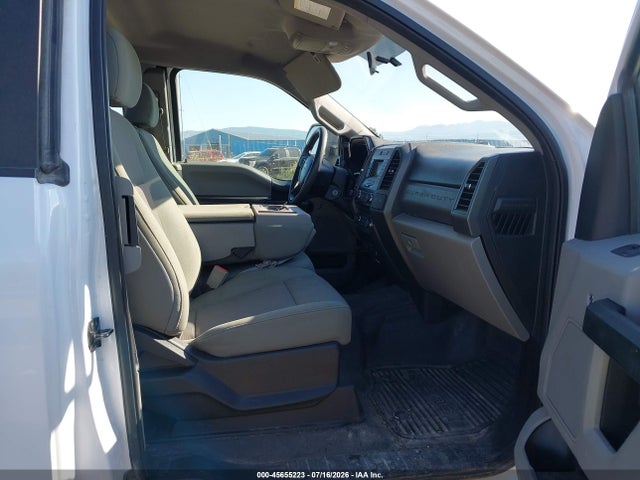 Ford F-250 Xl 2018 1FT7X2B64JEC84082 Image 5