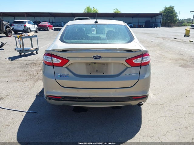 3FA6P0SU8GR202574 Ford Fusion Energi Titanium